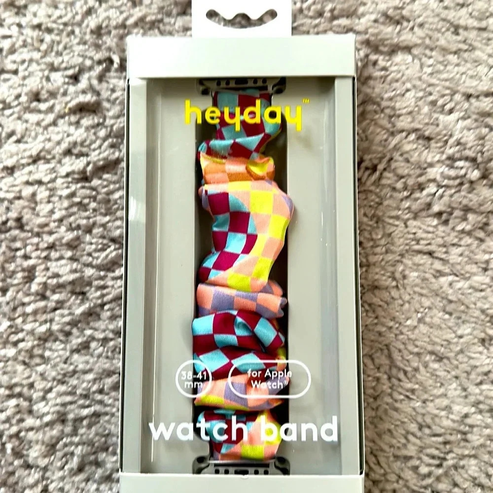 NIB Apple Watch band size 38-41mm